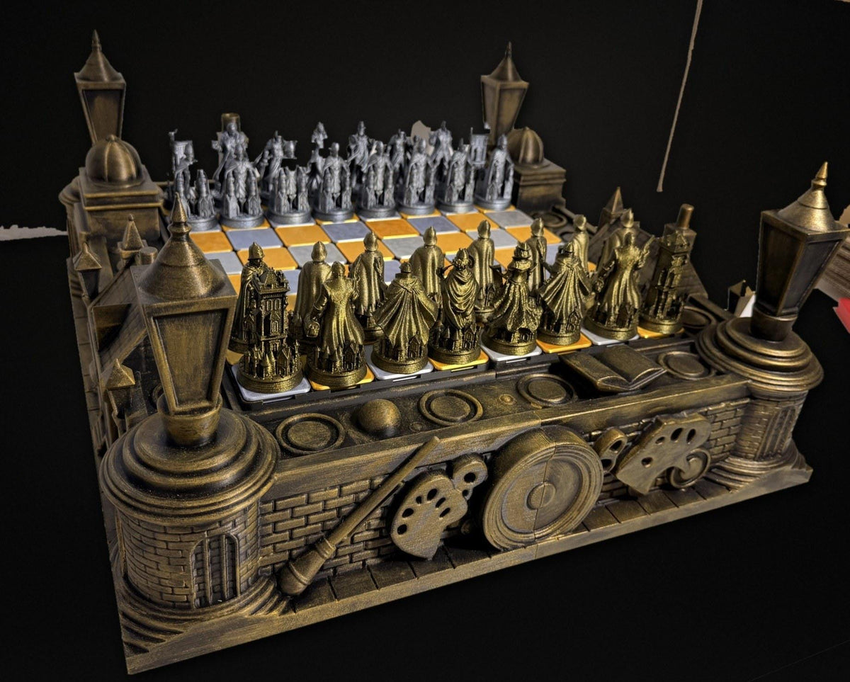 Sherlock Chess Set Hand Painted – Victorian London Chess Board with 32 Pieces – Detective, Bobbies & Gas Lamps – Gift – Ansicht 1