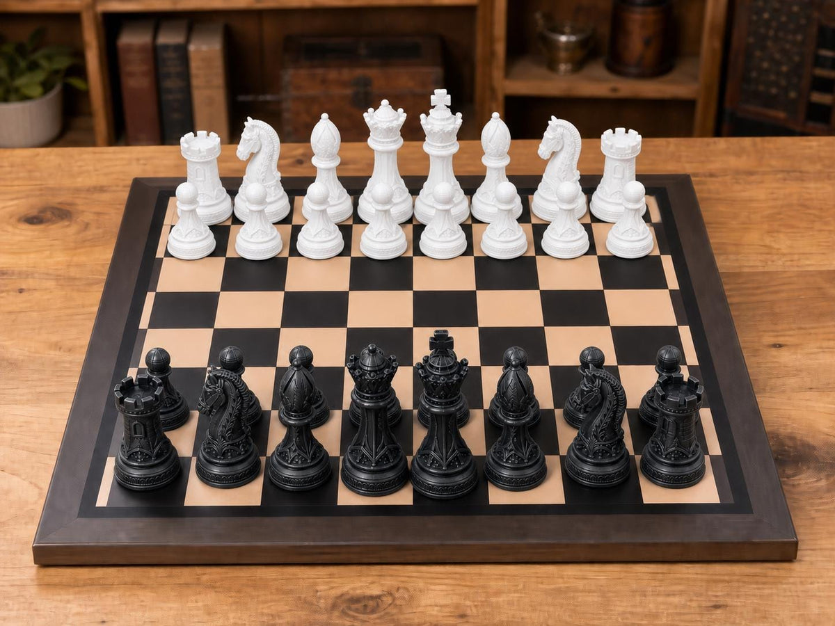 Elegante Hofgesellschaft – komplettes 32-teiliges Schachfigurenset – Ansicht 3