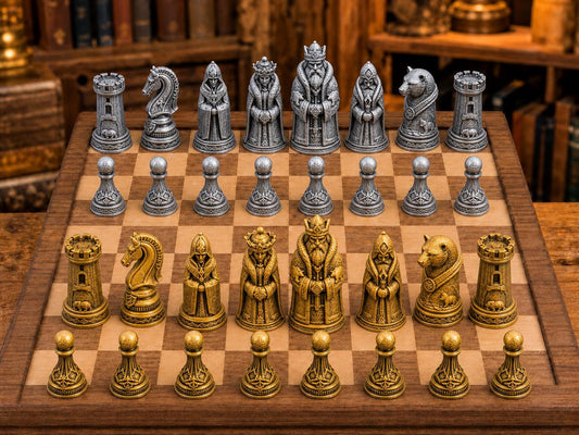 Könige der Arktis – komplettes 32-teiliges Schachfigurenset – Ansicht 1
