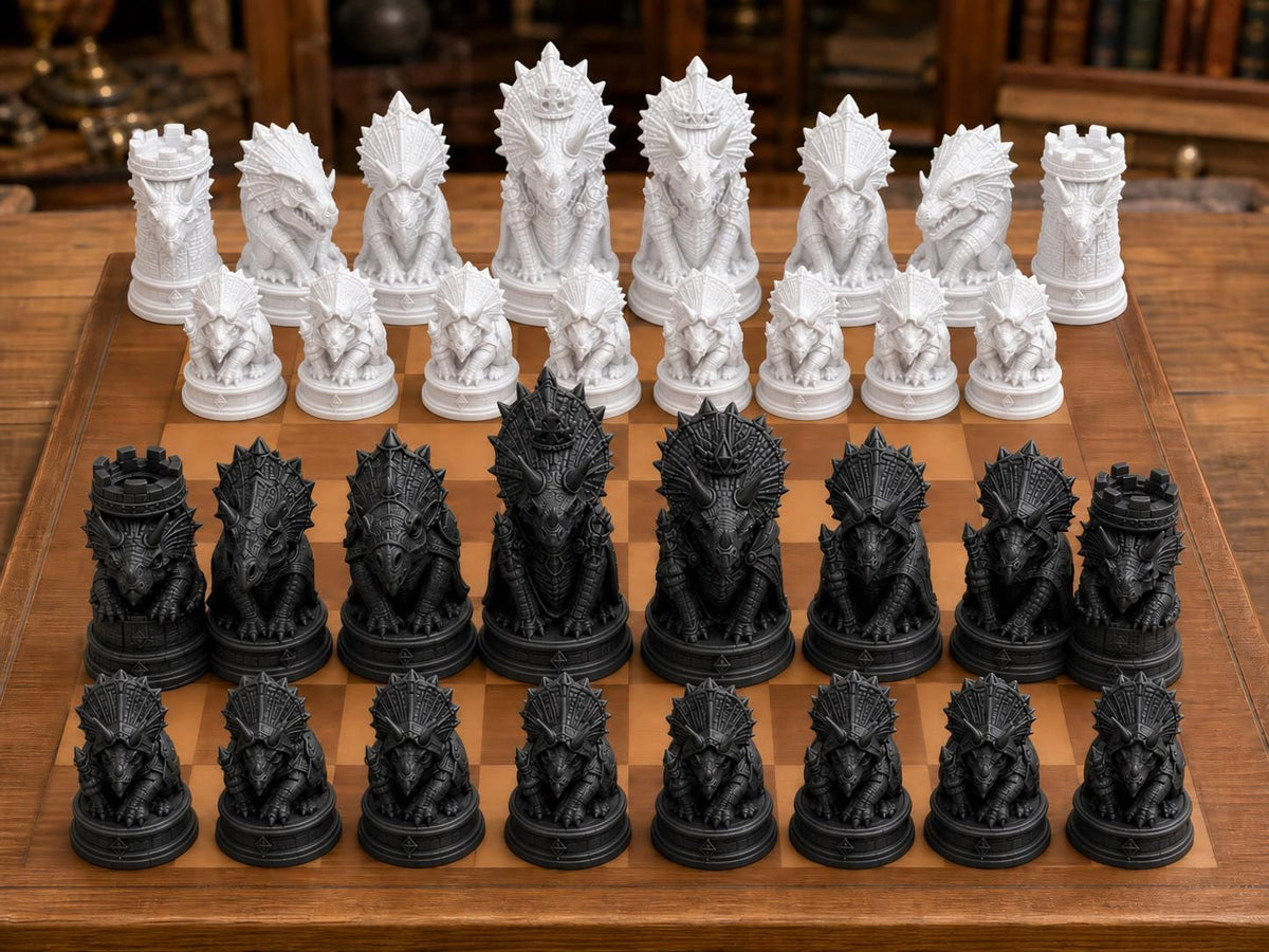 Triceratops-Königreich – komplettes 32-teiliges Schachfigurenset – Ansicht 3