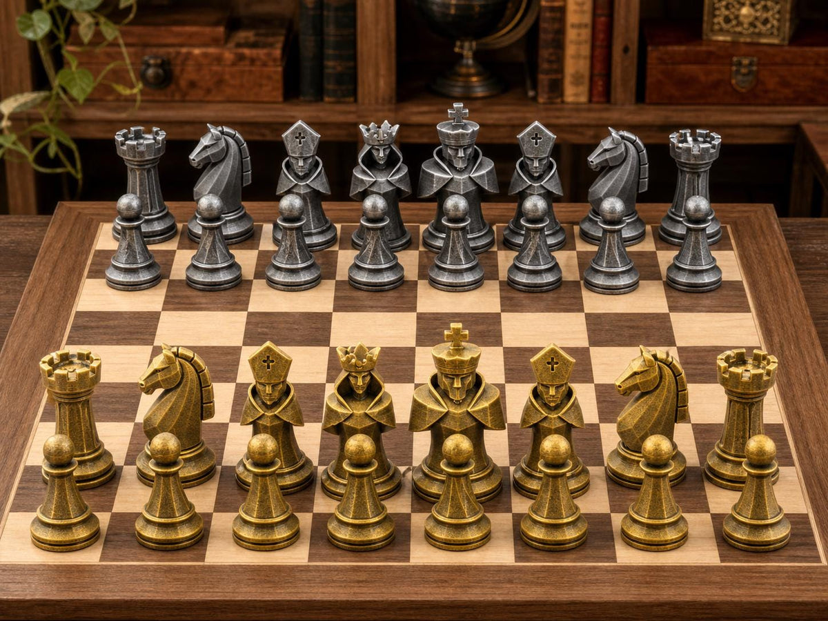Imperiales Herrscherreich – komplettes 32-teiliges Schachfigurenset – Ansicht 1